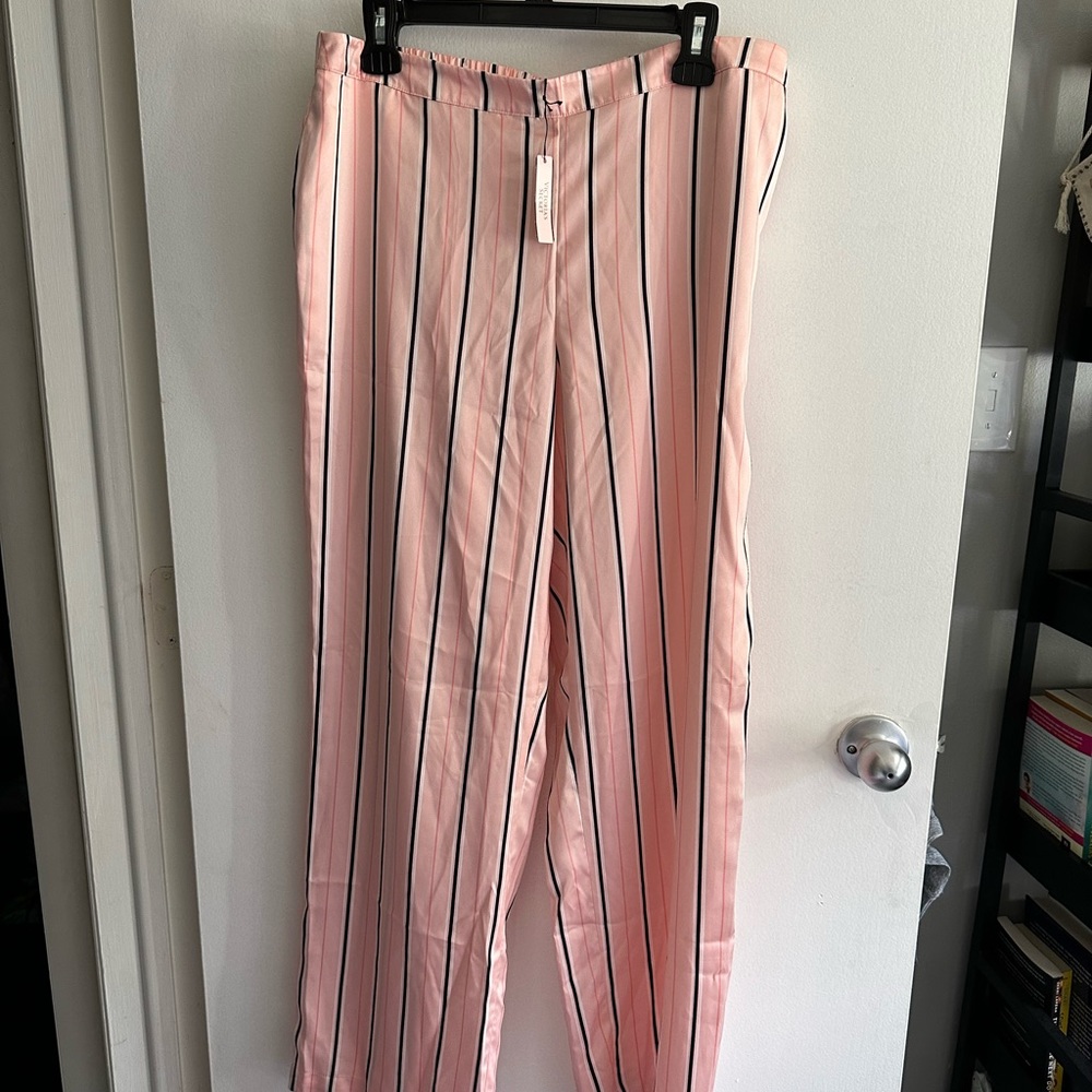 NWT Victoria’s Secret Satin Pajama Bottoms, size L